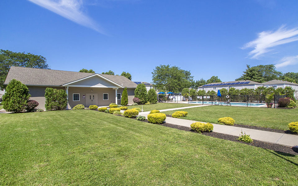 Mitchel Homes Rental Homes in East Meadow, NY Photos